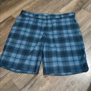Nike Blue Plaid Men's Flat Front Shorts sz 40